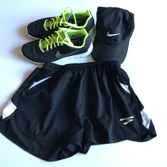 Brooks Running shorts - Women’s small/medium - Picture 1 of 7